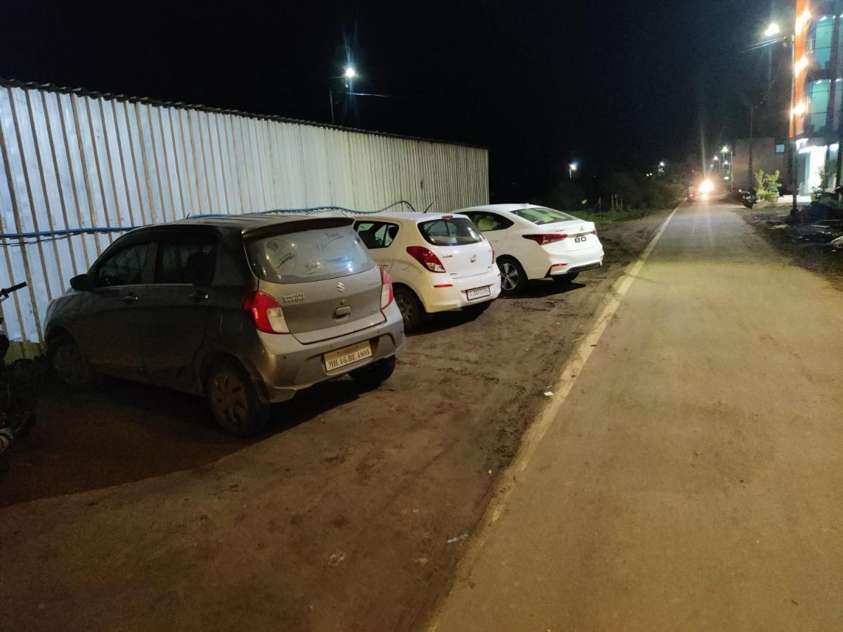 Hotel Sai Ssl Shirdi Zewnętrze zdjęcie
